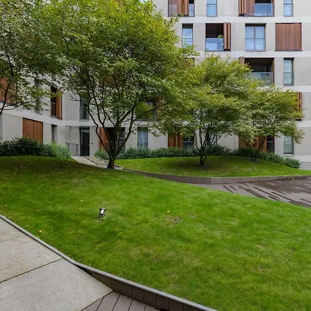 Апартаменты Wola Near Nocny Market By Renters Варшава